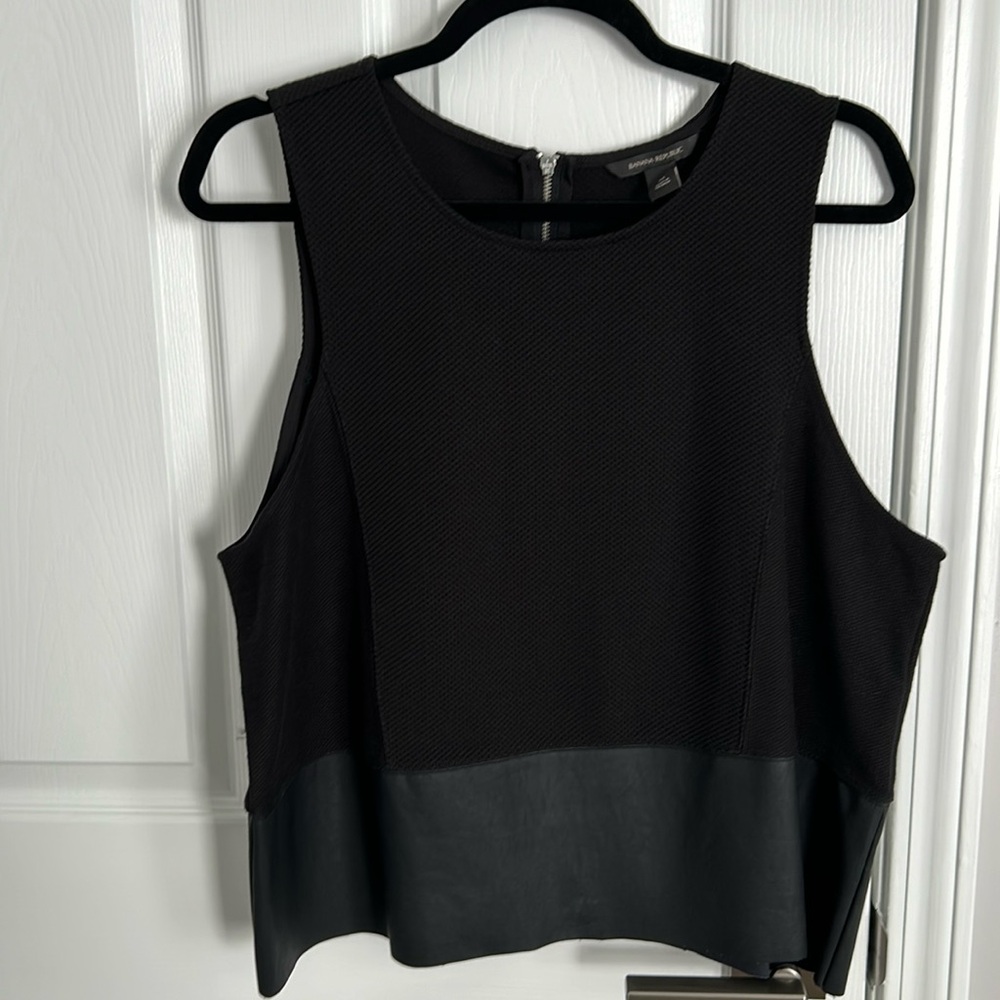 NWOT Banana Republic Tank/ Shell faux leather at bottom waffle knit Xl